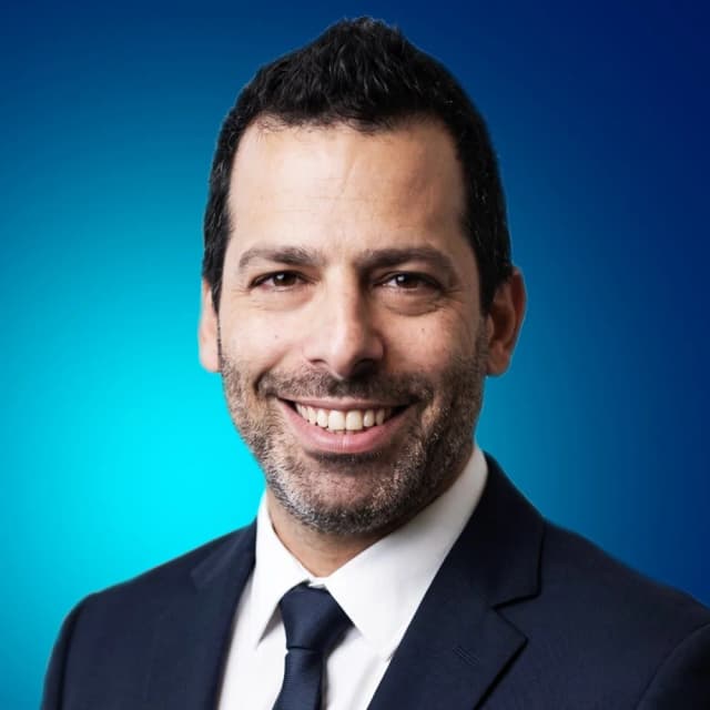 Eyal Zor
